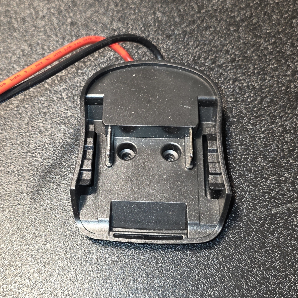 "Maki Blue" 18v Adapter.  Requires "Maki Blue" 18v Battery.  Buy 1 Get 1 Free.